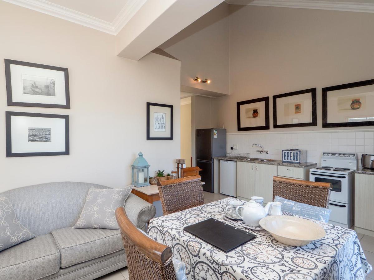 Guadeloupe Self Catering Appartement Knysna Buitenkant foto