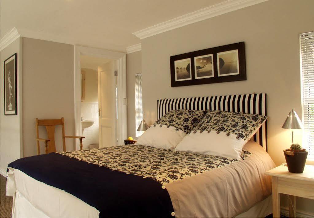 Guadeloupe Self Catering Appartement Knysna Buitenkant foto